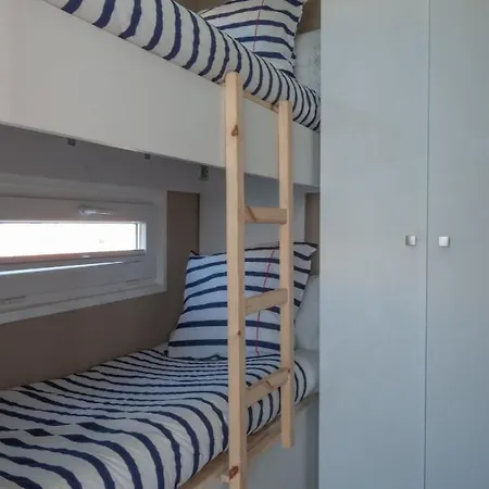 Av Amsterdam Casa Flotante Hotel en barco